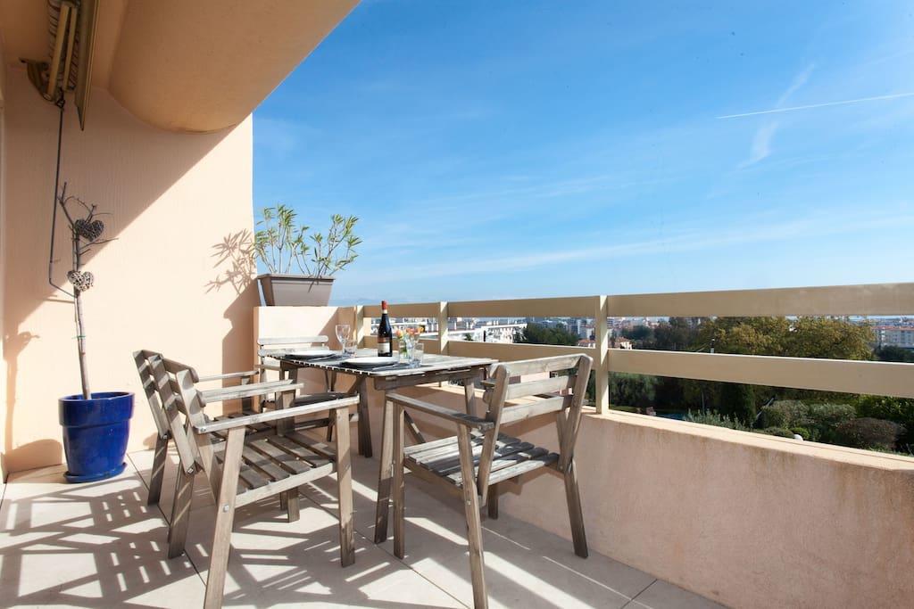 Vue Mer, Terrasse Et Parking Prive Antibes Exterior foto
